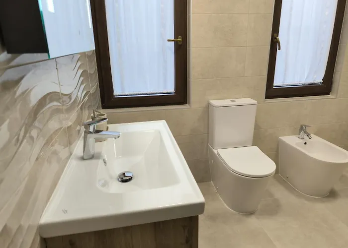 Apartament Neu Renovierte Mit Klima, Wlan, Terrasse Und Grill Pula