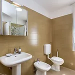 Apartman Neu Renovierte Mit Klima, Wlan, Terrasse Und Grill *