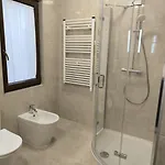 Neu Renovierte Mit Klima, Wlan, Terrasse Und Grill Pula